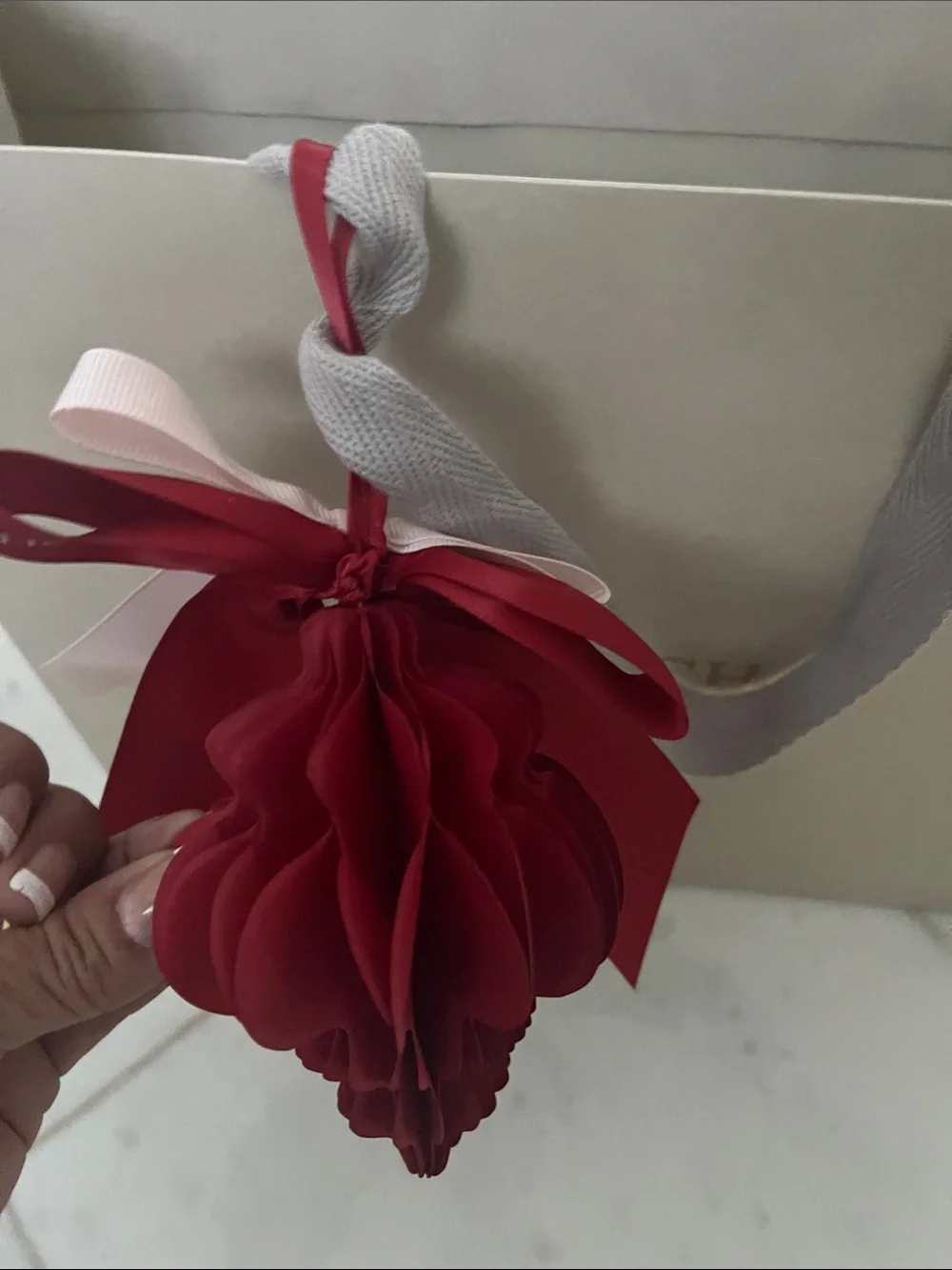 Jimmy Choo Taupe Gift Folder with Red Flower and Pink Bow - Picture 6 of 7